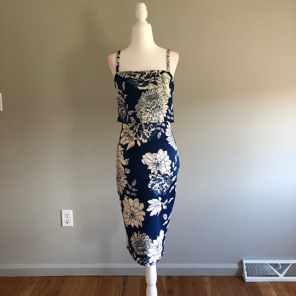 VICI Naomi Midi Dress by Maitai | Size S | Blue and Ivory Floral